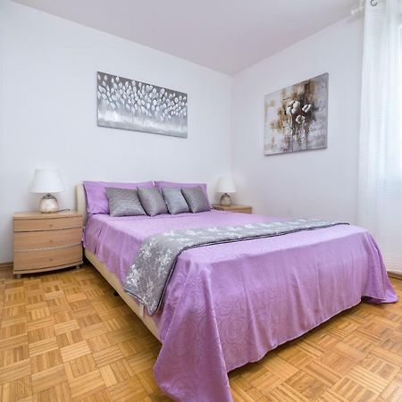 Apartment Kristina, Comfortable And Close To The Center Сплит Екстериор снимка