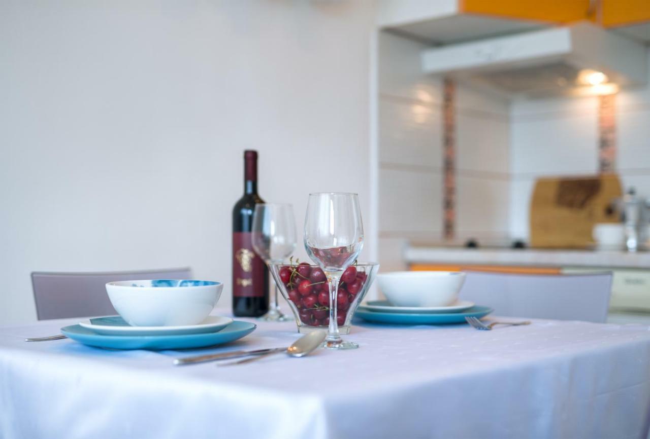 Apartment Kristina, Comfortable And Close To The Center Сплит Екстериор снимка