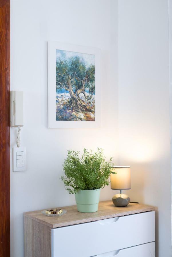 Apartment Kristina, Comfortable And Close To The Center Сплит Екстериор снимка